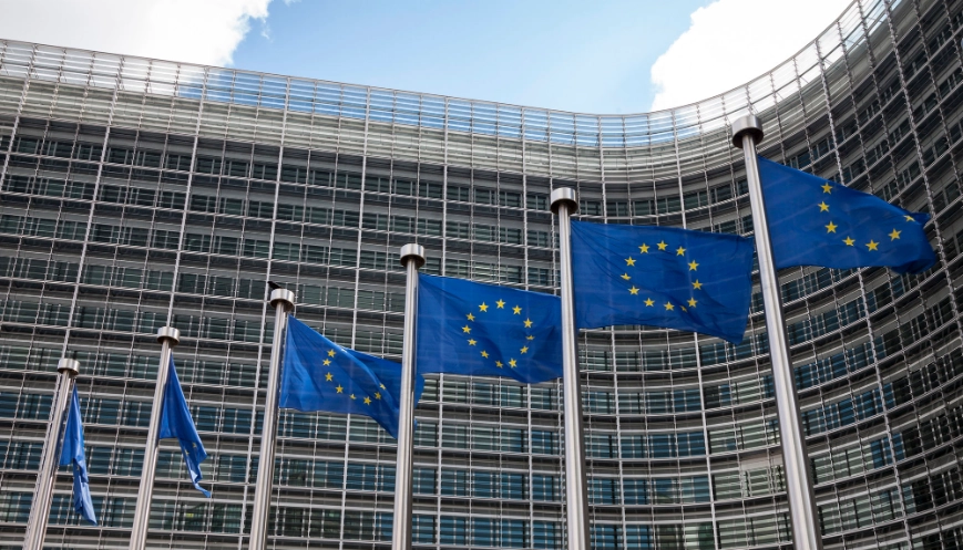 Belgien, Brussel, Europaische Kommission, Berlaymont-Gebaude, Europa-Flaggen